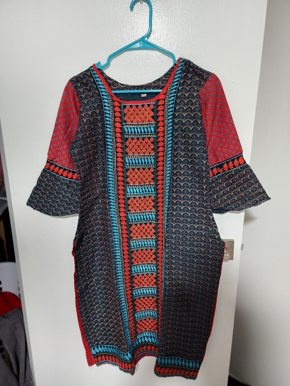 Luxury Cotton Embroidered Dress 3-Piece Set for Parties Small Size 35 Bust
